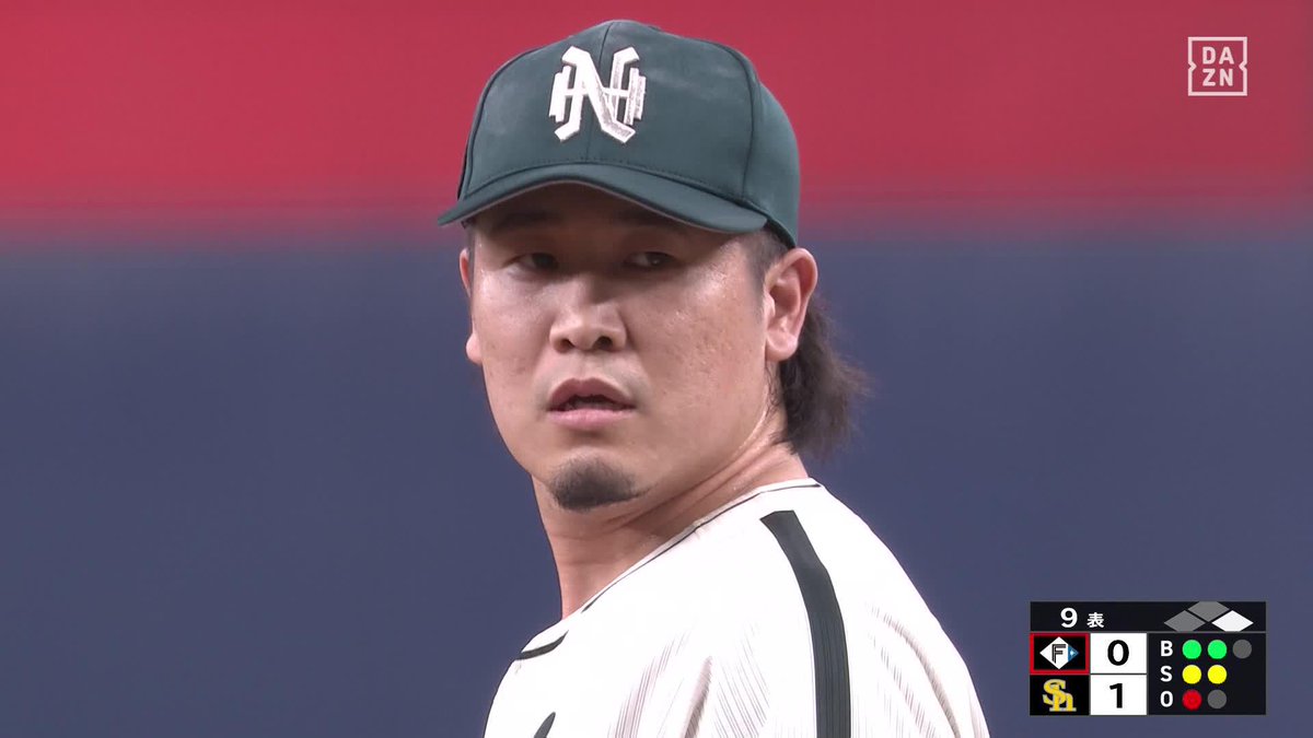 勝利の旗がひるがえる "ホーム大阪"でのこの姿は38年ぶり 杉山一樹-山本祐大バッテリーが0で締める ⚾️ソフトバンク×日本ハム #sbhawks #だったらDAZN