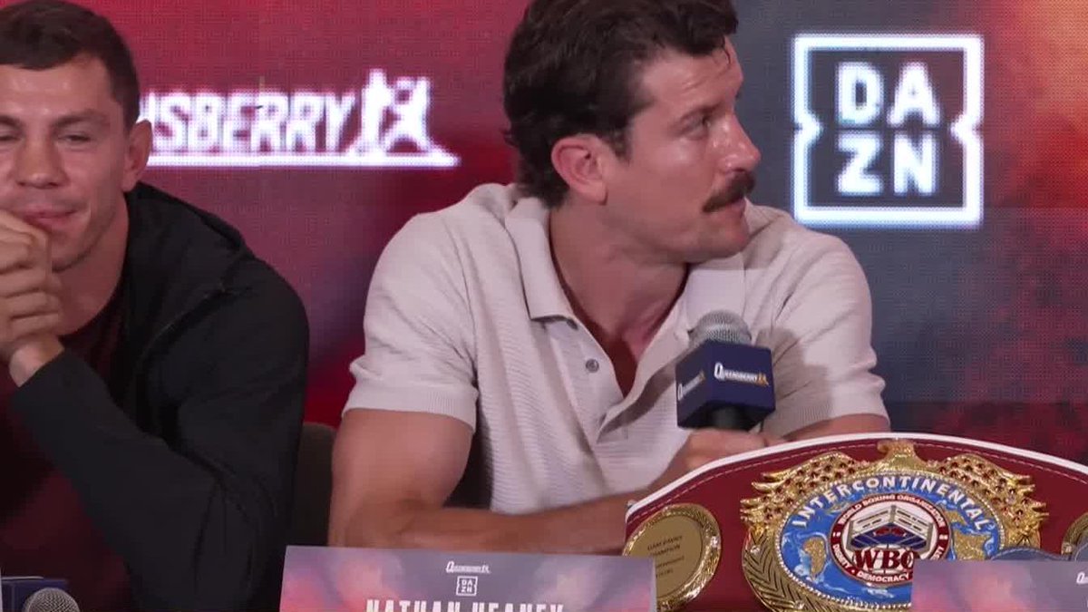 All business for Warburton 🎤 #DaviesCollins | Sept 26 | Live on DAZN ▪️