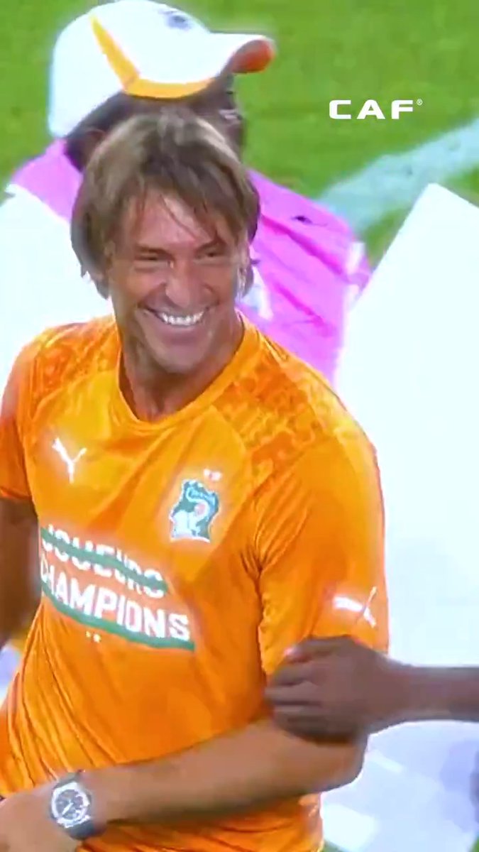 Back to familiar colours. Back to familiar memories. Hervé! 🇨🇮 #TotalEnergiesAFCON