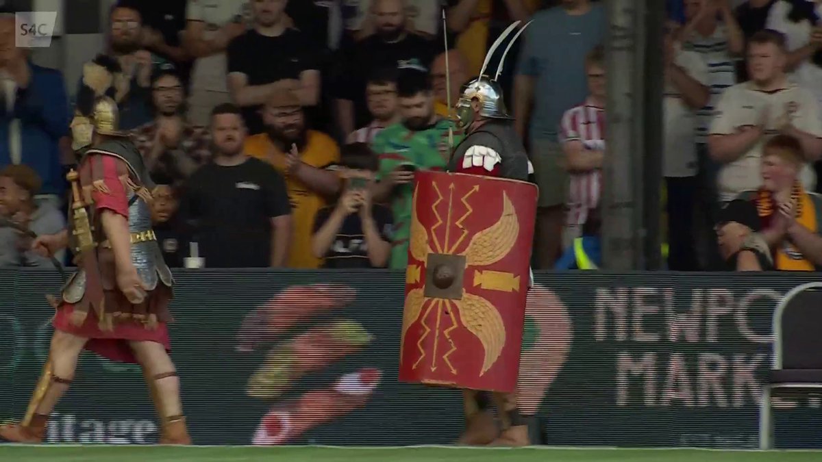 Y Rhufeinwyr wedi cyrraedd Casnewydd ⚔️