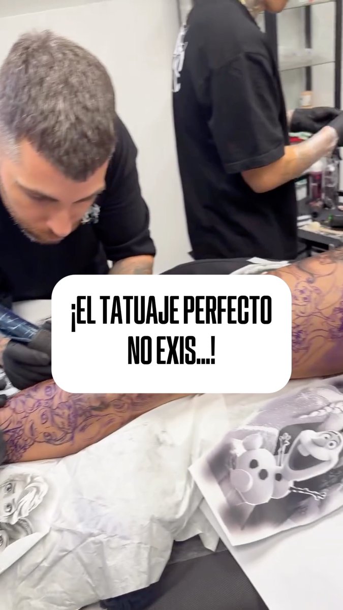 El futbolista español, José Campaña, lució el mejor tatuaje para los amantes de Disney...⚽🤩 🎥 IG/ miguelbohigues