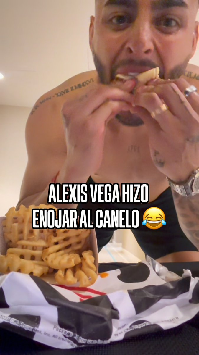 ESTÁS PEN... YA NO JUEGO 😂😂😂 Alexis Vega no perdonó al Canelo Angulo en este reto viral. (vía alexisvega291)