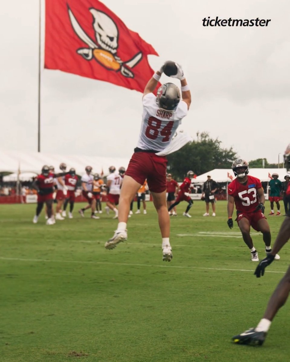 Nothing beats good flag days & tuddies in Tampa Bay >>