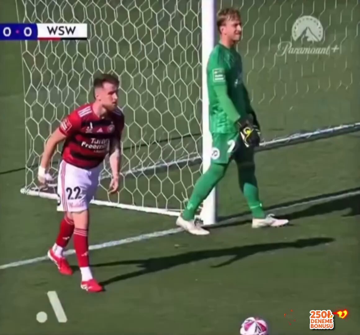 Futbol tarihinin en karaktersiz futbolcusu olabilir.