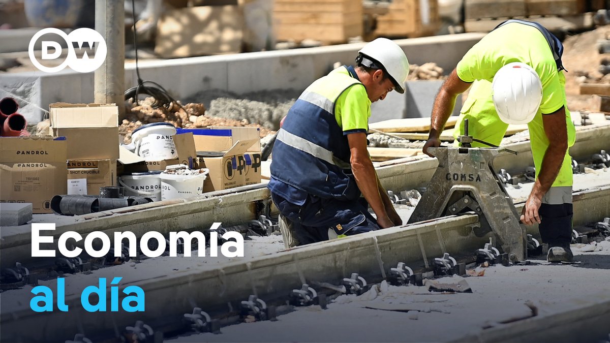 🟢Récord de trabajadores en España La reciente regularización extraordinaria de extranjeros en España ha dado un impulso al mercado laboral. La afiliación de trabajadores al sistema formal batió en julio un nuevo récord histórico. El número de cotizantes superó los 22 millones.