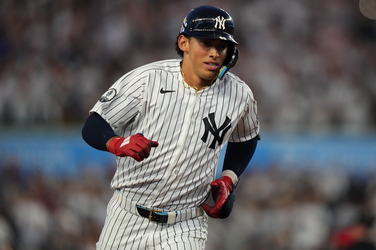 George Lombard Jr.'s first big league hit is a HOME RUN!