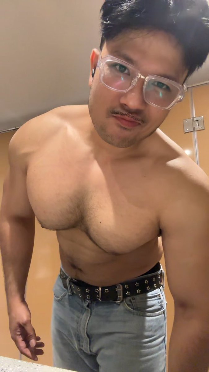 Dad bod era! Semangat Rabu ya guys!!