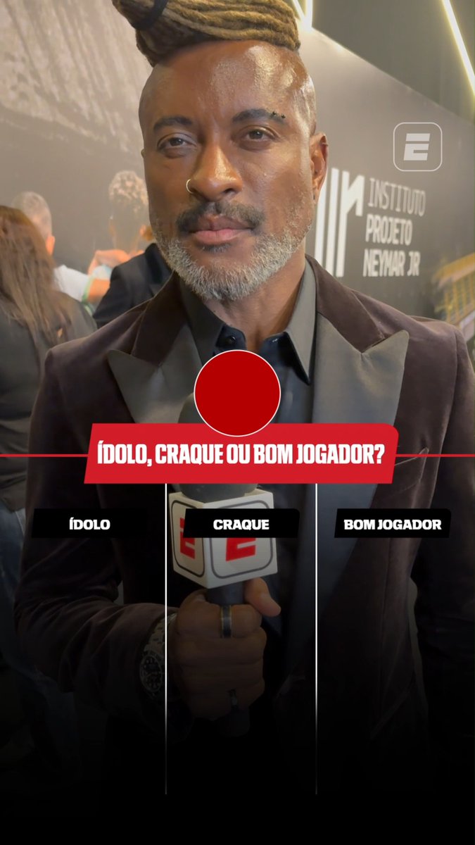 ÍDOLO, CRAQUE OU BOM JOGADOR? 🤔🟢 No tapete verde da sexta edição do Leilão do Instituto Projeto Neymar Jr, Zé Roberto, ex-jogador do Palmeiras, ativou o modo sincerdão e respondeu quais atletas do Verdão ele considera como ídolo, craque ou apenas um bom jogador. Concorda com ele, fã de esporte? #FutebolNaESPN #Palmeiras #ZeRoberto
