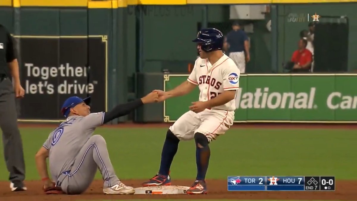 Fun moment between former Team Venezuela teammates 🇻🇪 Andrés Giménez had to mess with Jose Altuve after he pushed him down!
