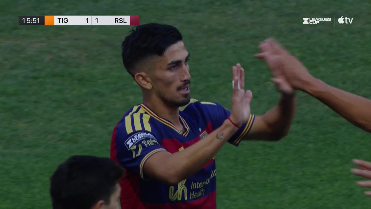 No mames Nahuel Guzmán está acabadisimo ya ni siquiera se tira por el balón, está claro que ya se quiere ir de Tigres JAJAJAJ