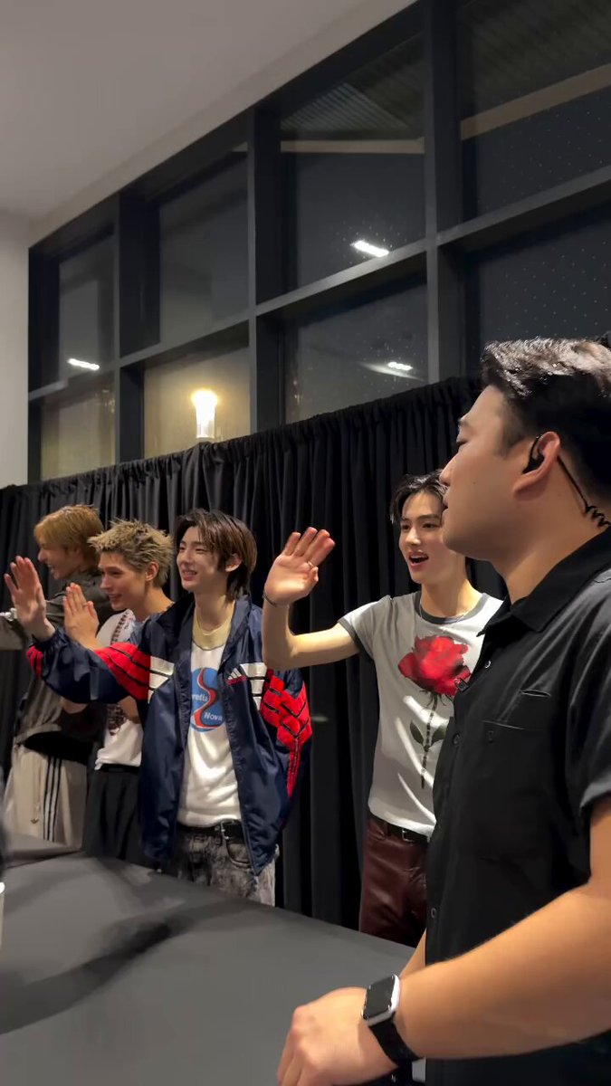 CORTIS during their Hi-bye session exclusive only for their NA tour stops 😭😭 #CORTIS #코르티스