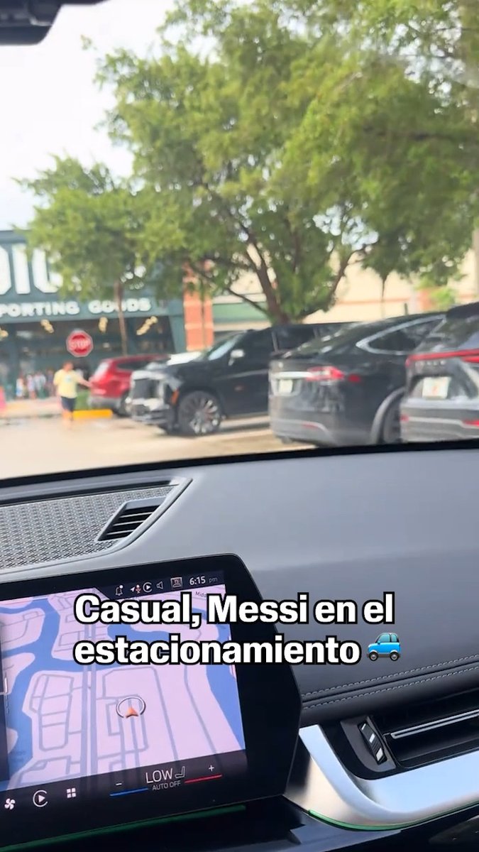 ¡La suerte de encontrar a Messi! 😮 (vía robertocampoo/TT)