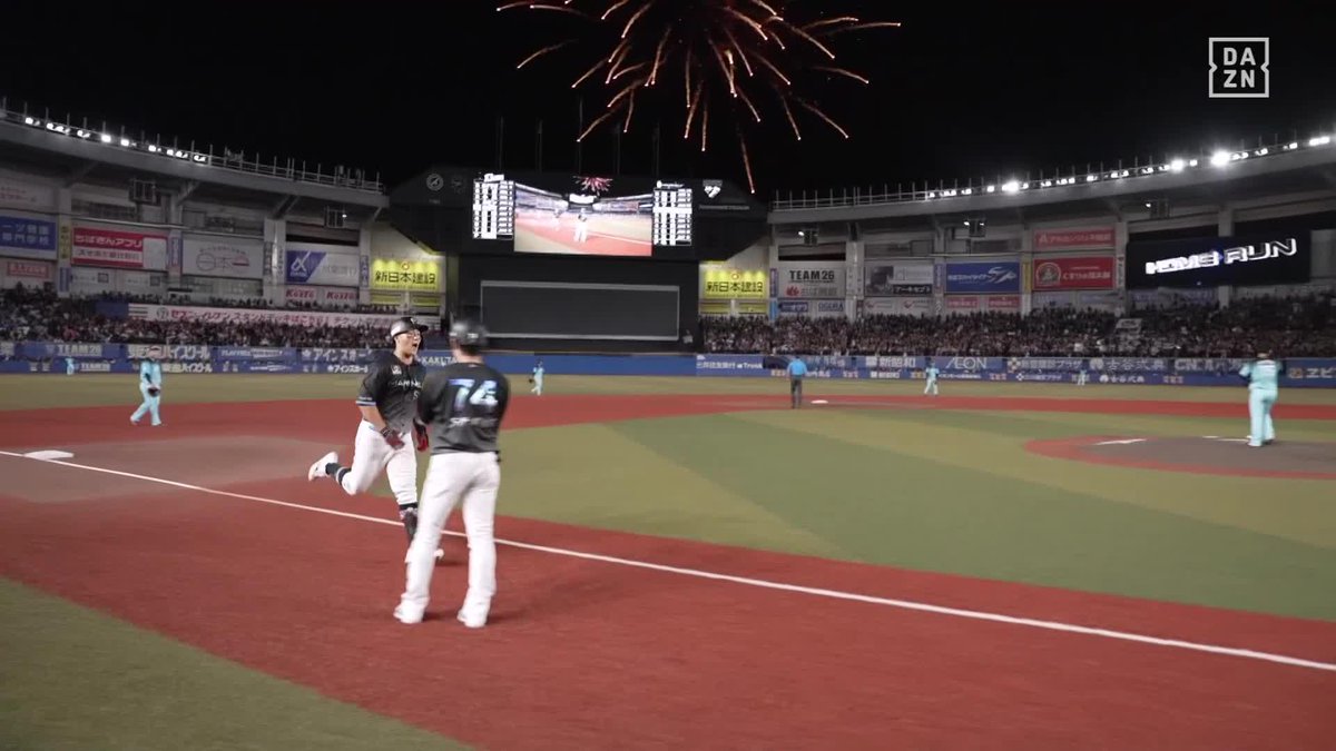 花火舞う 夏の夜空に弧を描く 山口航輝 第18号ホームラン ⚾️ロッテ×西武 #chibalotte #だったらDAZN
