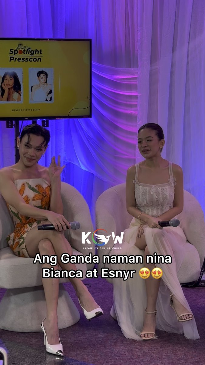 Ang ganda nina #BiancaDeVera at #Esnyr during their #StarMagicSpotlightPresscon ❤️💚💙