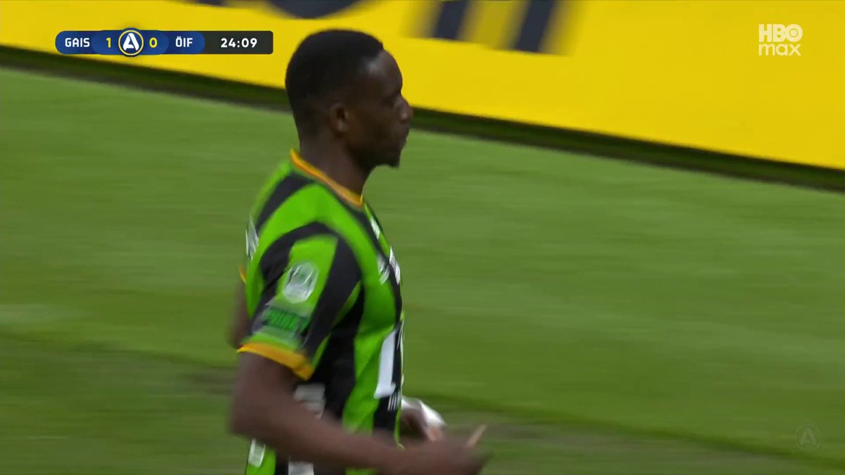 İbrahim Diabate’nin yolu Türkiye’ye düşse keşke. Bu adam burada 14+ gol atar.