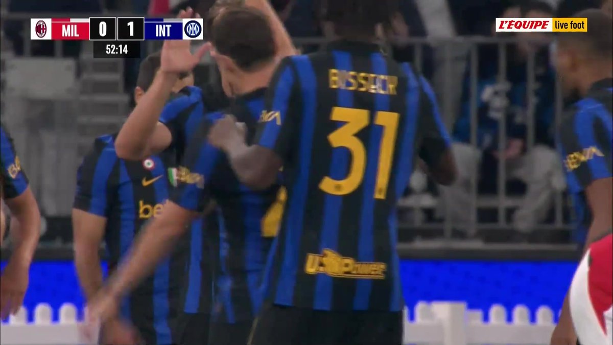 La connexion italienne entre Barella et Dimarco ! Le second ouvre le score pour l'Inter face à l'AC Milan Pour voir le match >