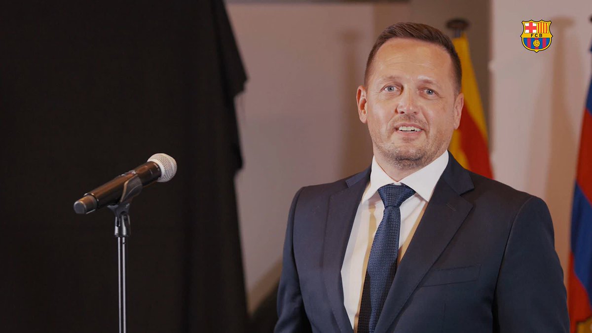 🔊 L'honor és nostre, Aleksander