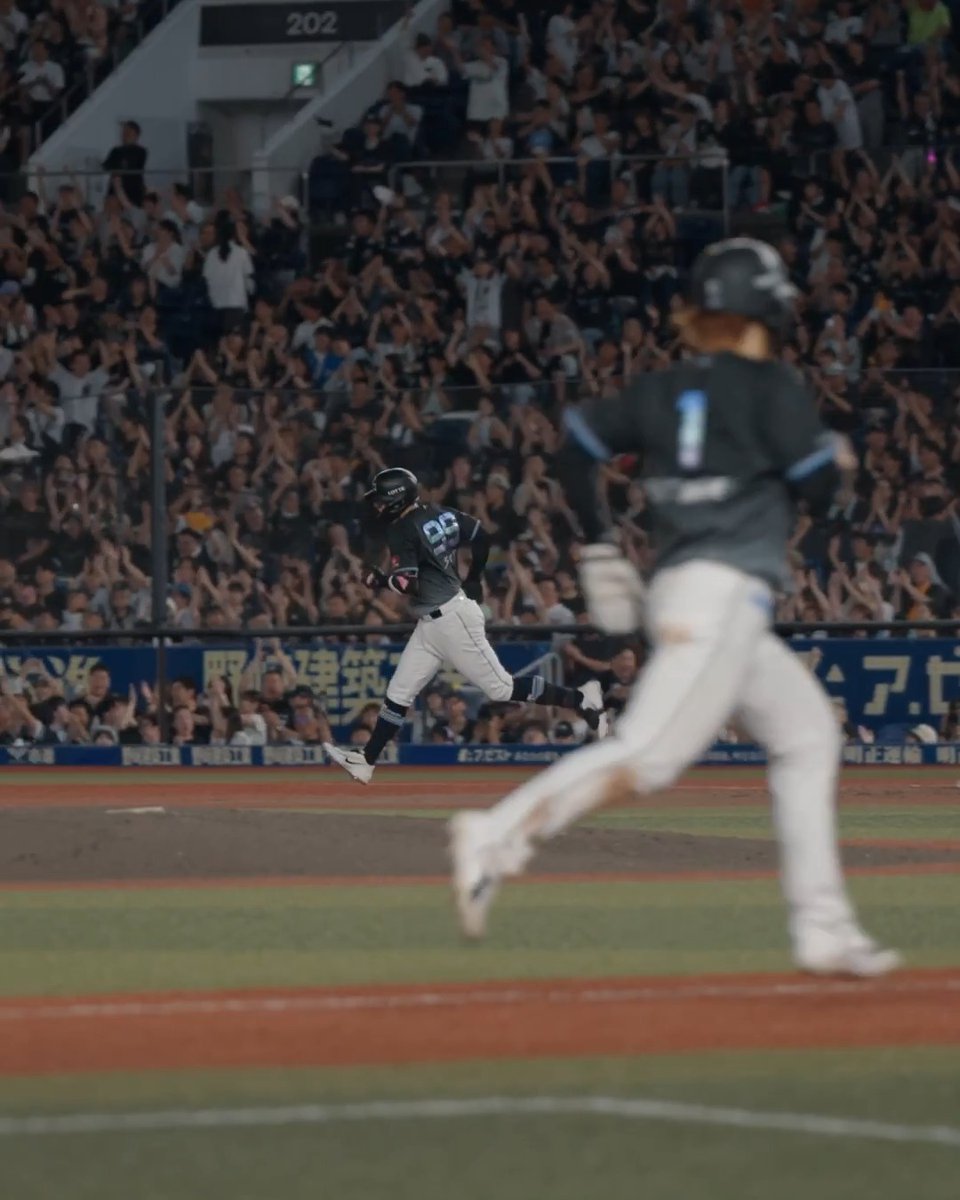 MAKUHARI Fireworks!!! #chibalotte #MarinesBaseball #BSW