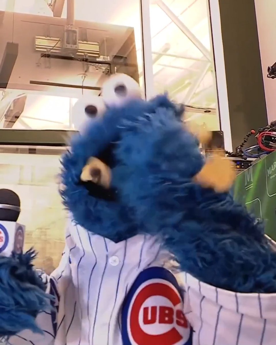 “C” is for Cubbies, and cookies 🍪 Cookie Monster came by to sing “Take Me Out to the Ballgame” yesterday at Wrigley!