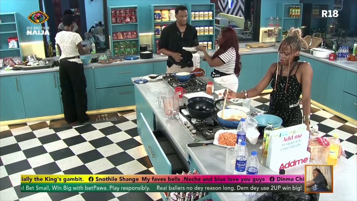 Chef Mercedes Mercedes BBNaija 🎭 is reporting for duty in the kitchen with Power Oil 💚🤭 barry yornwin have you settled your fight with Temi? 🫠 #poweroil #BBNaija