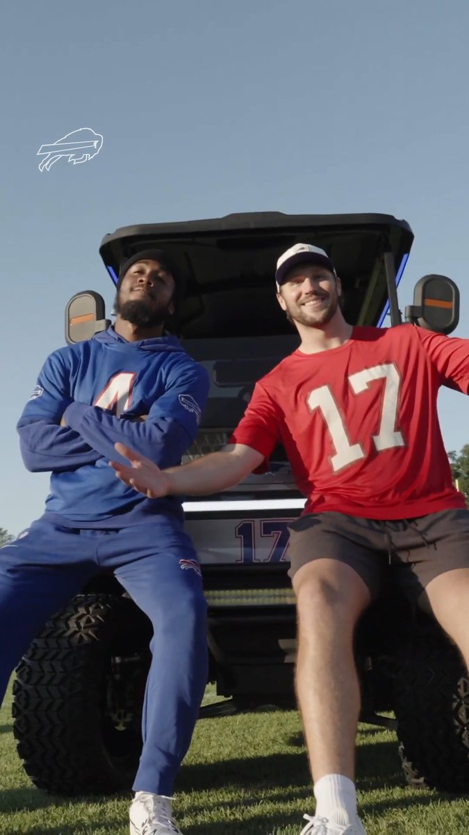 .James Cook cooked up a special surprise for QB1!