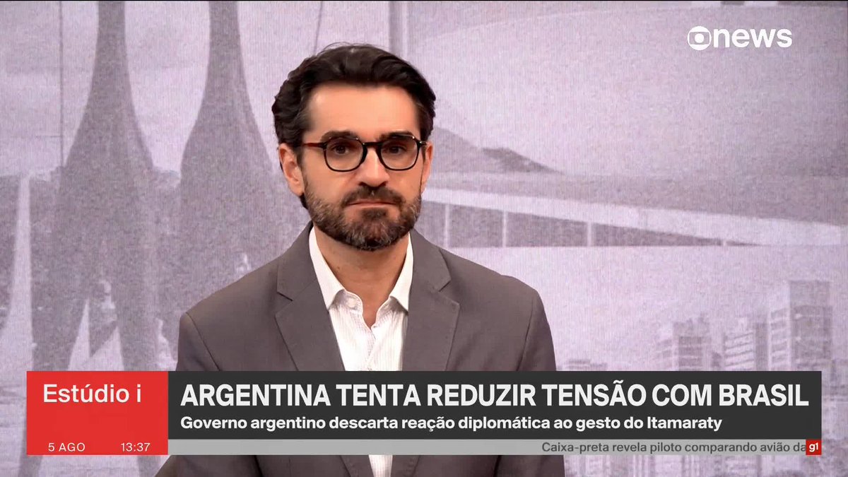O ministro das Relações Exteriores da Argentina disse que "lamenta a decisão unilateral do Brasil" e que "para brigar são necessários dois. Não contem com a Argentina para isso". A fala de Pablo Quirno foi feita após o Brasil rebaixar a relação com a Argentina. ➡️#Estudioi- de segunda a sexta, às 13h, na #GloboNews. Assista na TV e no globoplay #Argentina #Brasil #crisediplomática