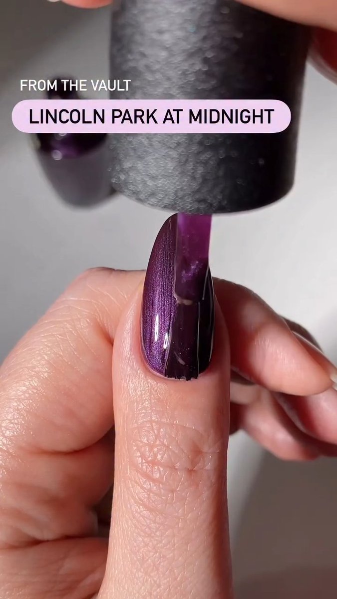 You blew up our DMs. We cracked open the vault. Inside: the cult classics that defined the 90s and 2000s, plus new shades inspired by your all-time faves. Shade matched in Nail Lacquer, GelColor, and Powder Perfection.