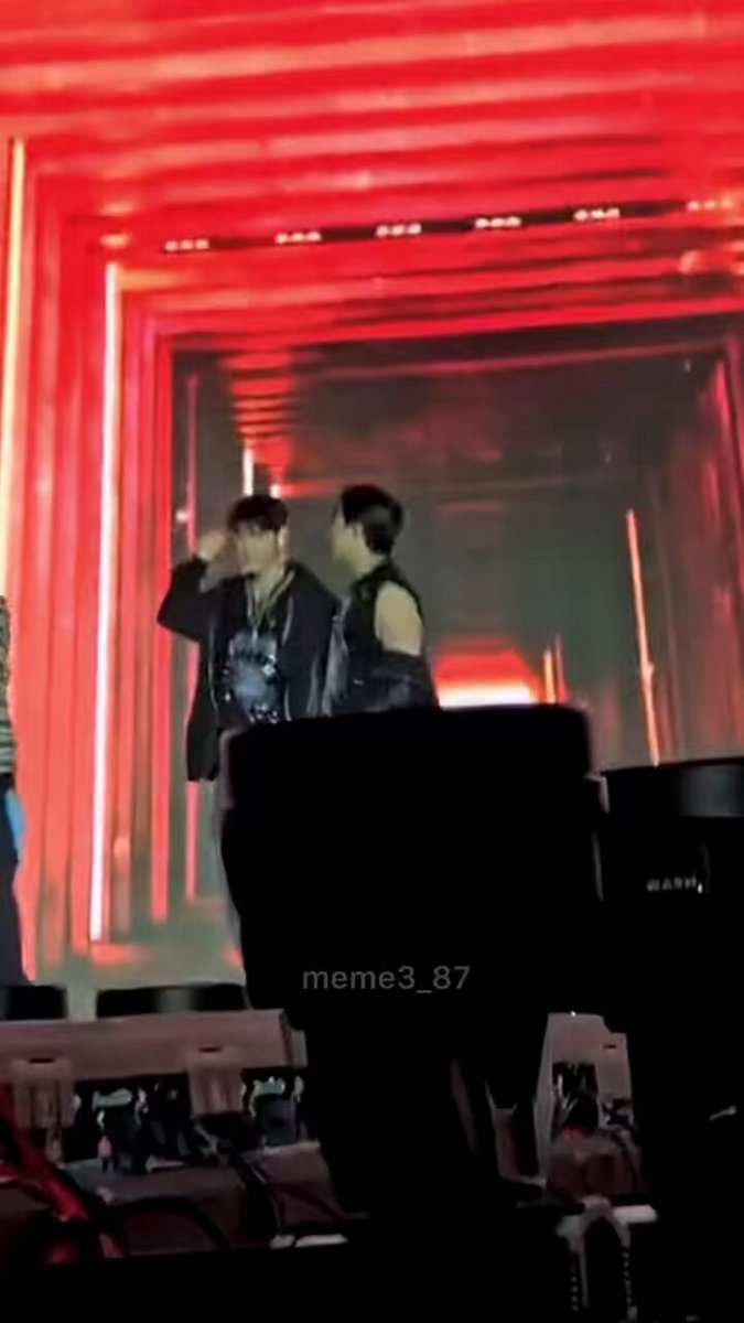 this seungbin clip 🚬🚬