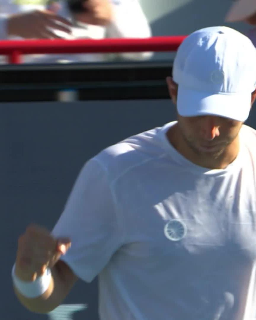 Grieki said game on 👀 He takes the second set 6-2 from the World No. 3! #NBO26