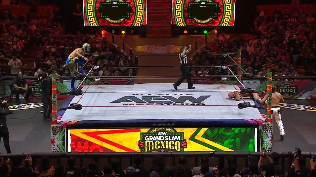 THE KOMANDER OF THE SKIES TAKES TO THE AIR! Watch #GrandSlamMexico LIVE on TBS &amp; HBO Max