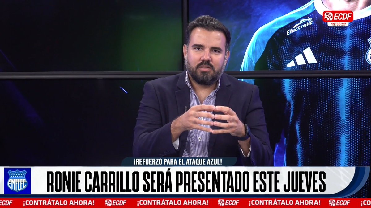 🚨🔵 "EL 9 QUE NECESITABA EMELEC YA FIRMÓ" ✍️⚡ 🗣️ Joaquín Saavedra, en exclusiva, revela detalles sobre los refuerzos del #CSEmelec y confirma que Ronie Carrillo sería oficializado este jueves como nuevo jugador del cuadro eléctrico. #LaBandaxECDF 📲