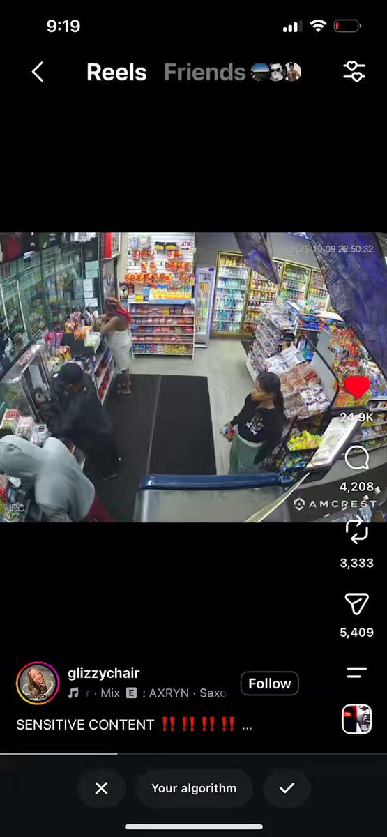 She stomped the voices right out that lady head 😭😂😭😭😭 that lady will never swing on anyone else I tell you that much 😭 I never seen someone get stomped out in crocs