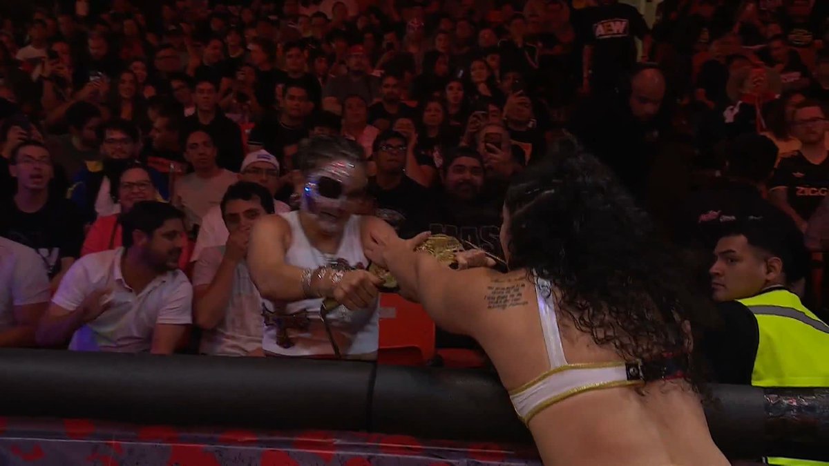 Persephone's business with @ThunderRosa22 at ringside led to the referee being knocked out! Watch #GrandSlamMexico LIVE on TBS &amp; HBO Max