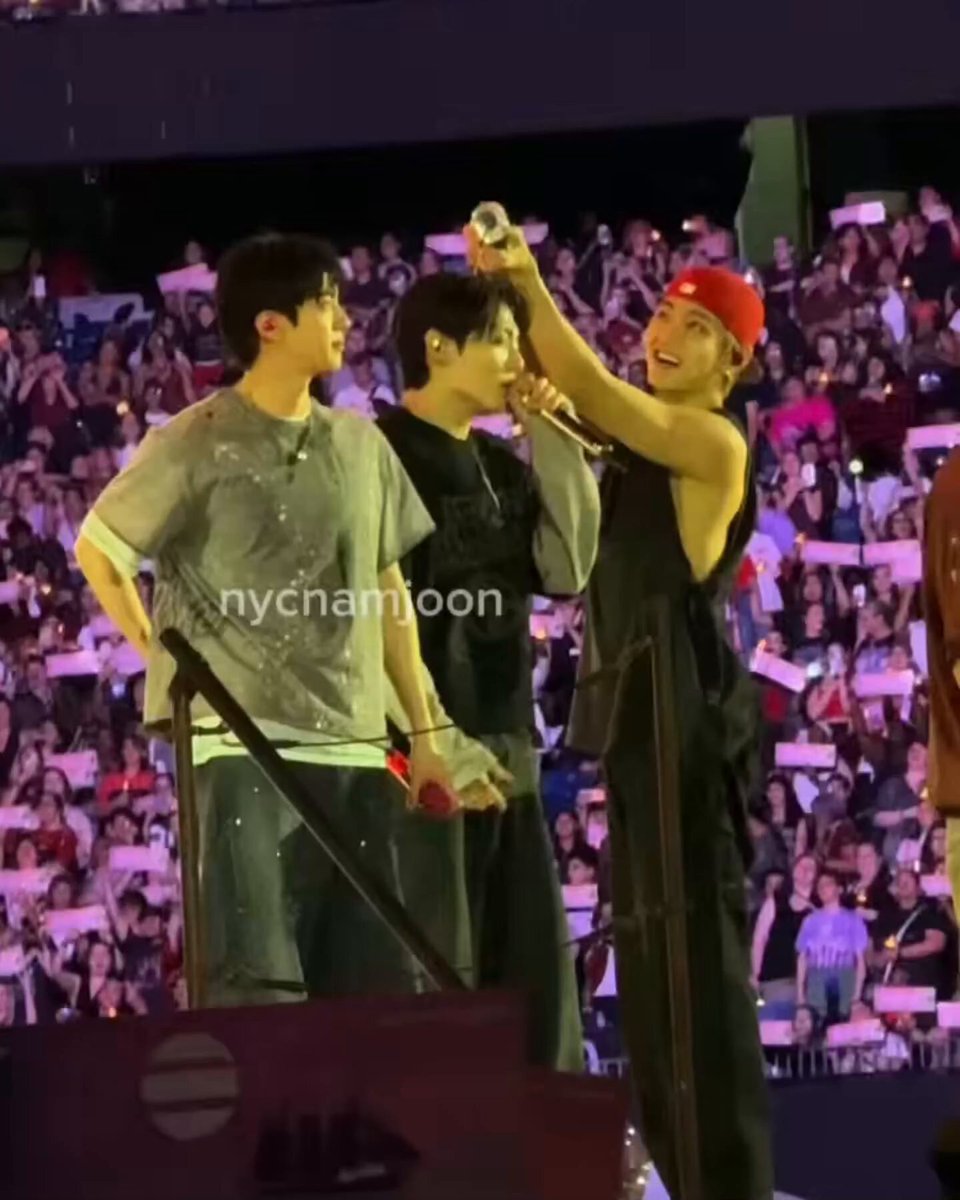Not Taehyung having time of his life after watering JK like a plant😭