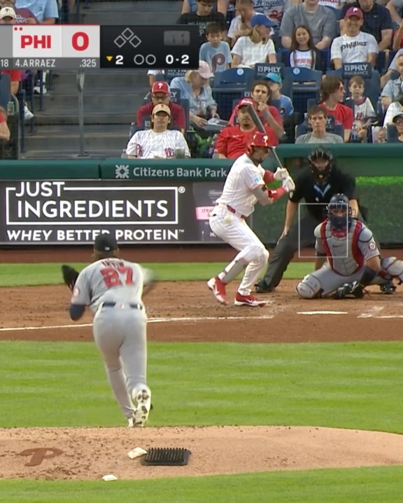 ¡Luis Arráez está causando un efecto inmediato en Philadelphia! 🔔. En apenas su segundo partido, conectó su primer cuadrangular con los Phillies 💪