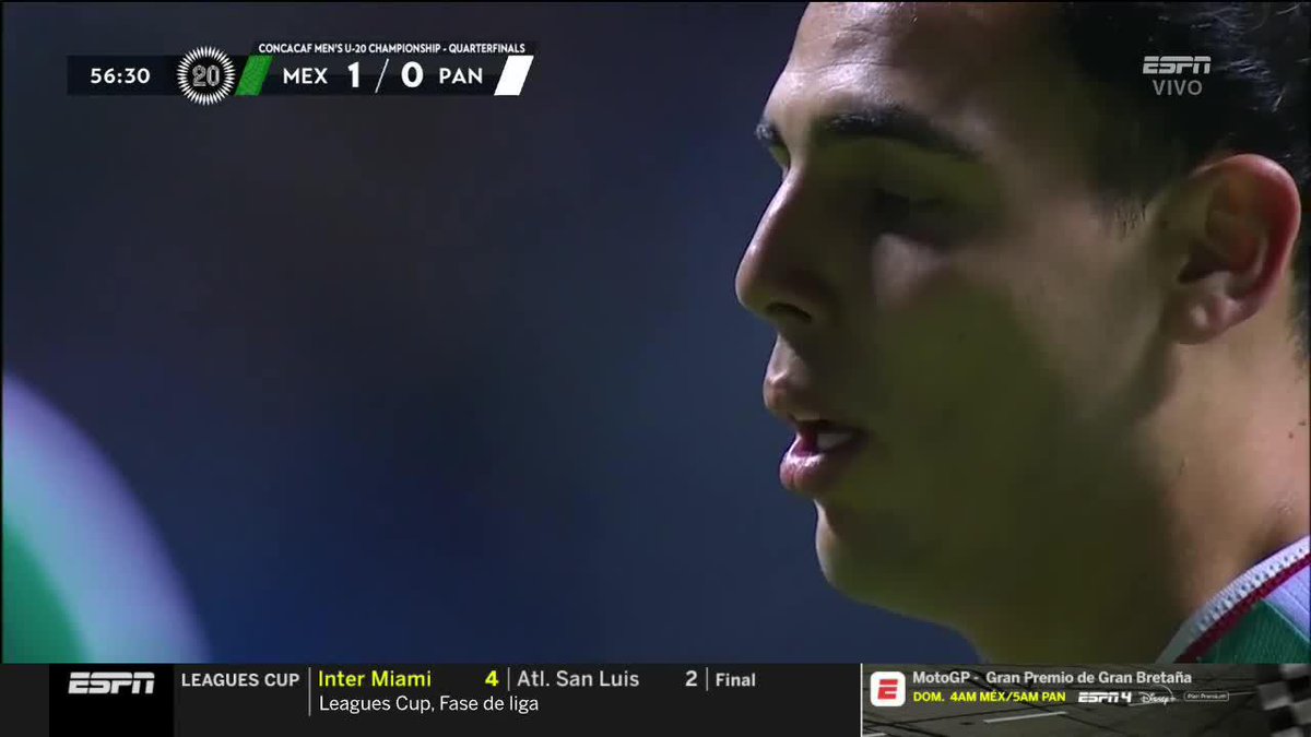 UN POCO DE SUERTE PARA CAMBEROS Erró el penal pero en el rebote anotó el segundo del Tri ⚽🇲🇽 Lo disfrutas por ESPN y #DisneyPlus