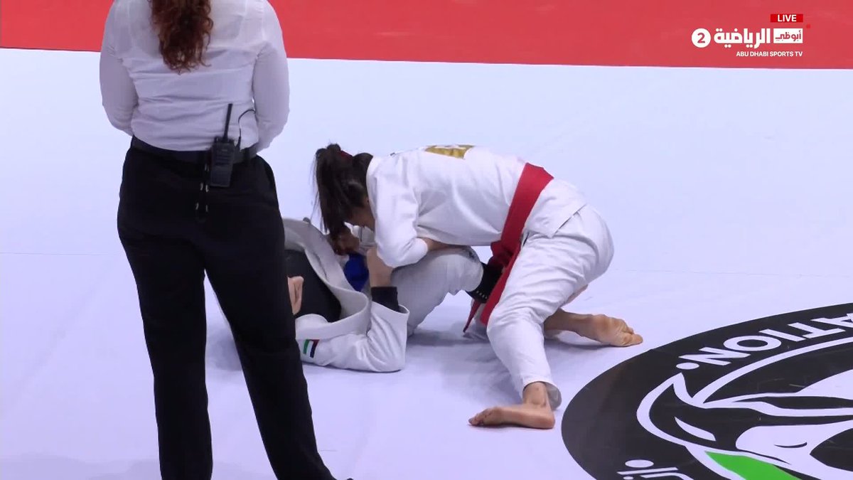 مواجهة إماراتية في نصف النهائي .. ضمن منافسات اليوم السادس من بطولة العالم للجوجيتسو 2026 🇦🇪🥋 📺 #أبوظبي_الرياضية 2️⃣