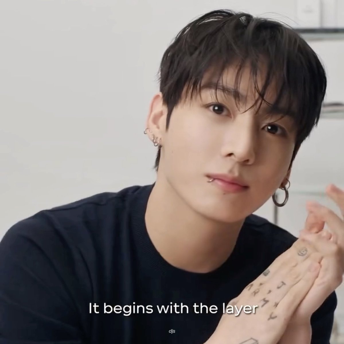 the chanel interview just being: 7kgs of eyes + extreme cuteness-handsomeness