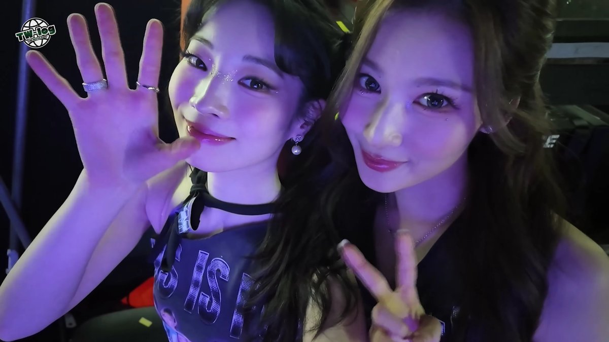SANA AND DAHYUN