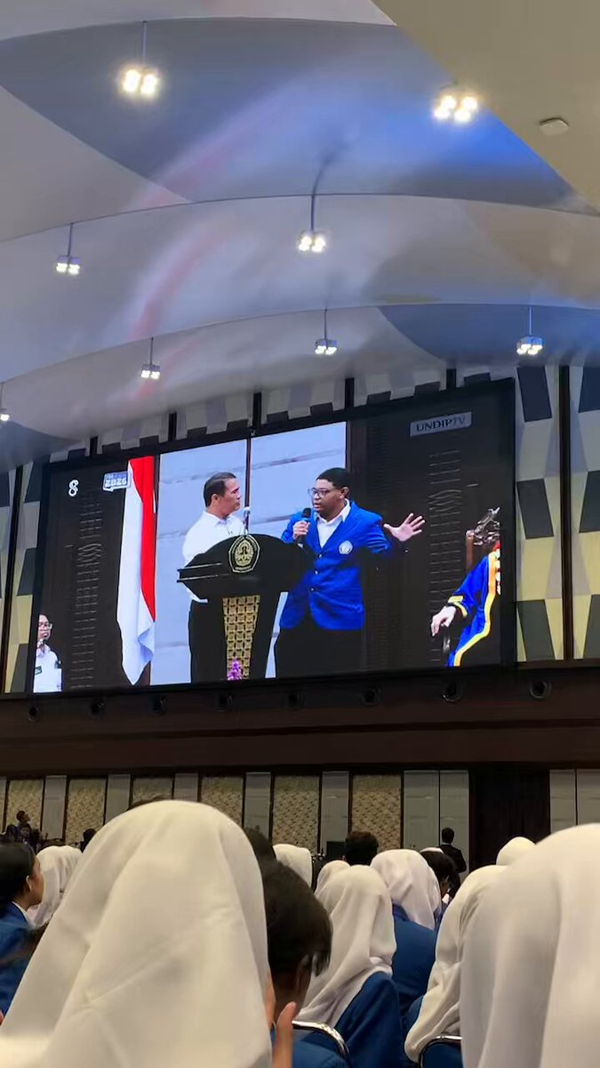 nangis banget aku waktu ini… buat kakaknya, kamu keren banget kak