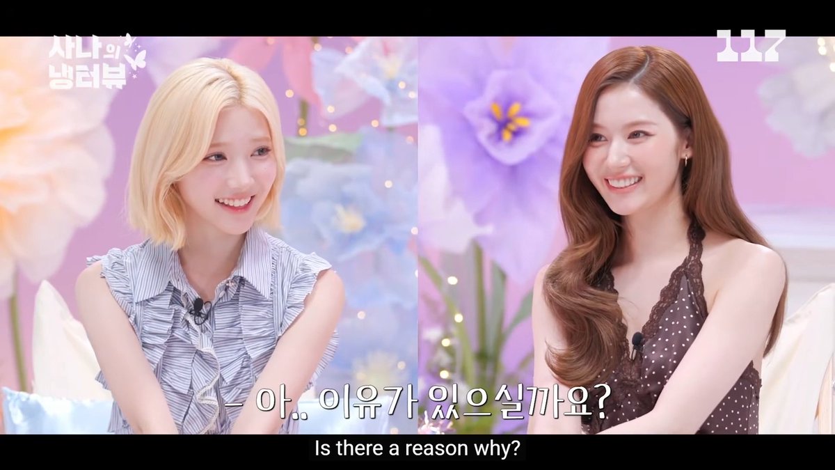 Sana and Jiwoo doing a flirting skit in Japanese where they're opposite genders bumping into each other on the subway and want to ask for a phone number