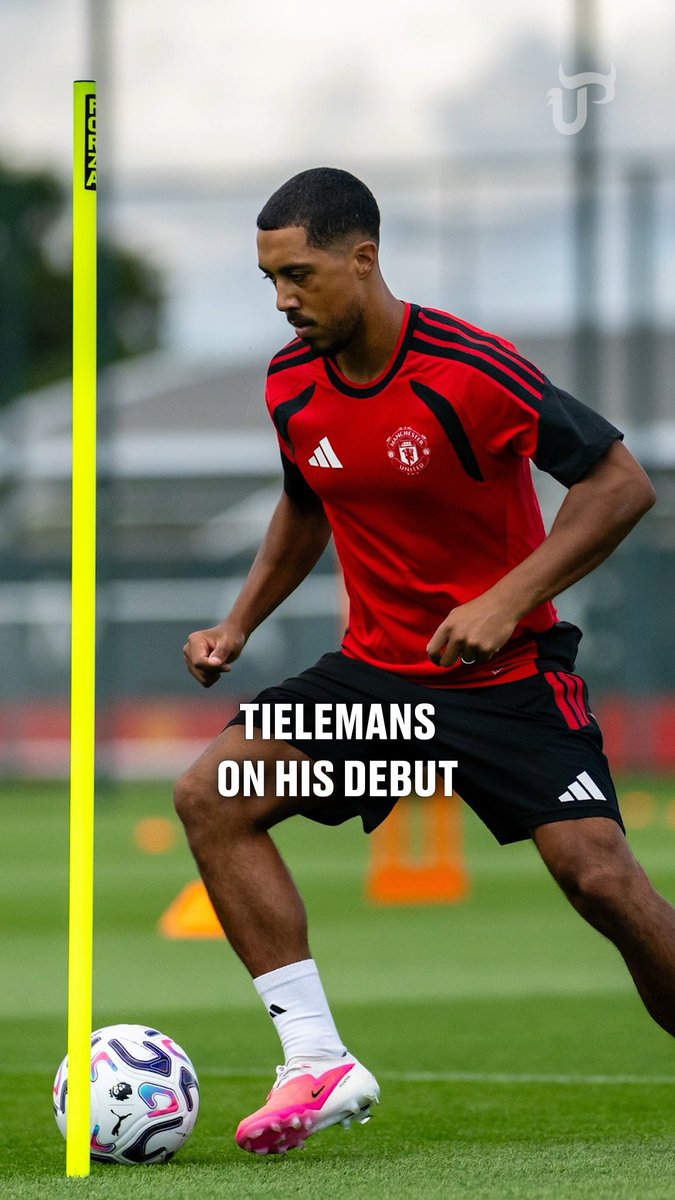 A long-awaited #MUFC debut is finally coming.. 😍