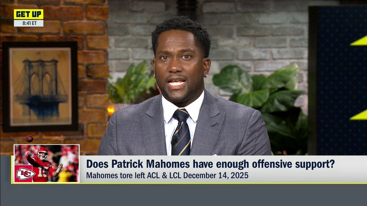 “This is the one person that Patrick Mahomes trusts.” 👀 Harry Douglas comments on Rashee Rice stepping up in the Chiefs' offense ⬇️