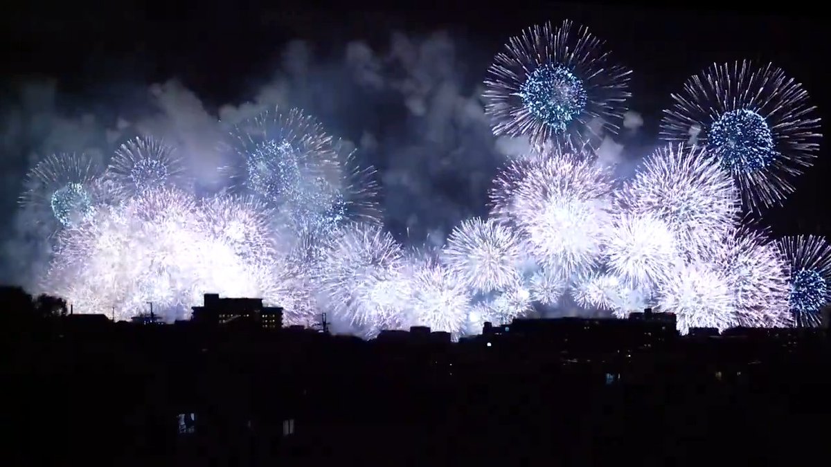 今夜の「びわ湖大花火大会」のフィナーレです。 素晴らしい花火を今年もありがとうございました✨