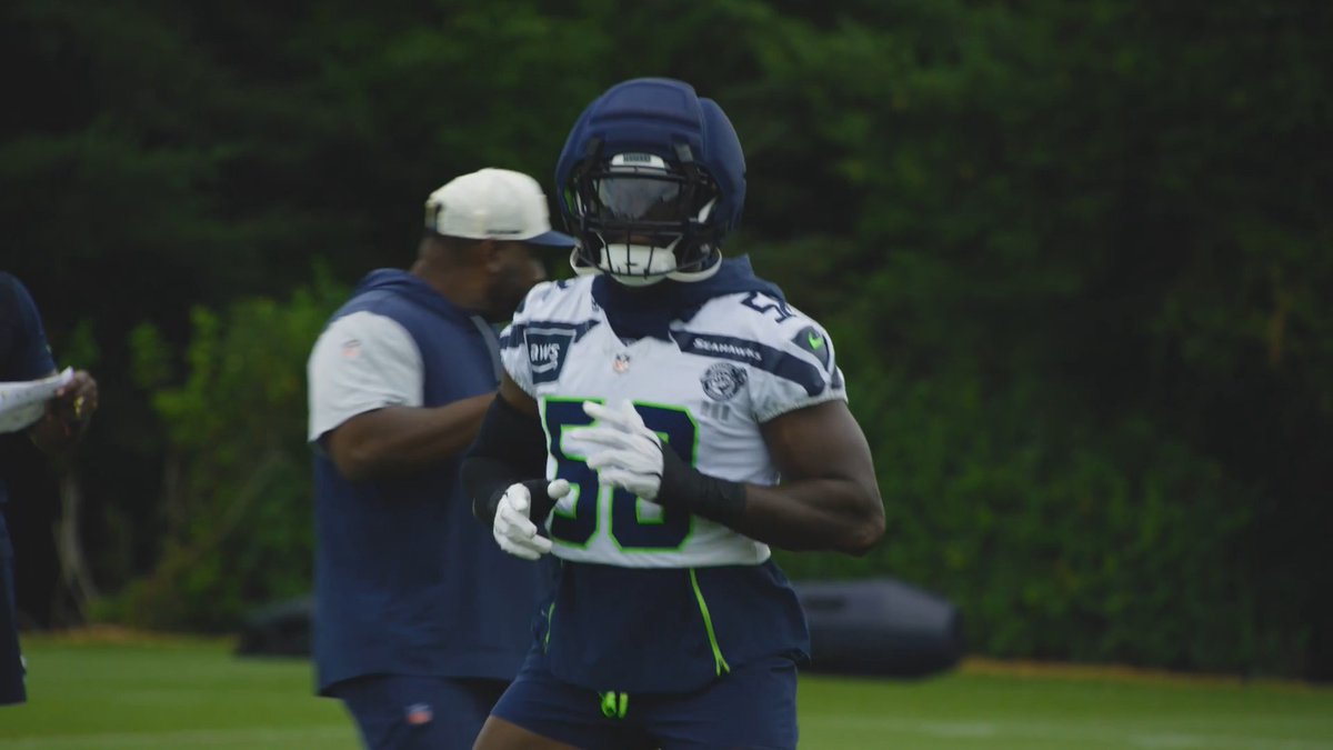 .Derick Hall II's short shorts are the talk of @seahawks training camp 🤣 #HardKnocks