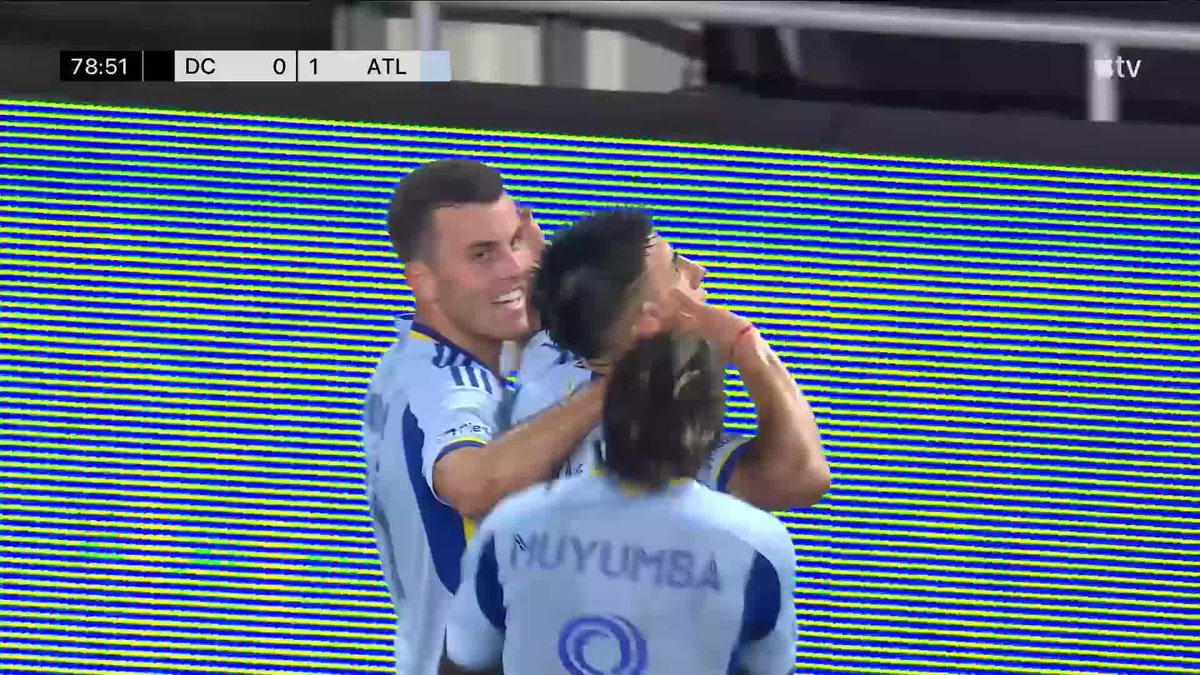ES EL MEJOR GOL QUE VI EN TODA MI VIDA, NO TIENE SENTIDO POR DIOS MIREN LO QUE HACE THIAGO ALMADA ESTE TIPO ES JUGADOR DE RIVER PLATE