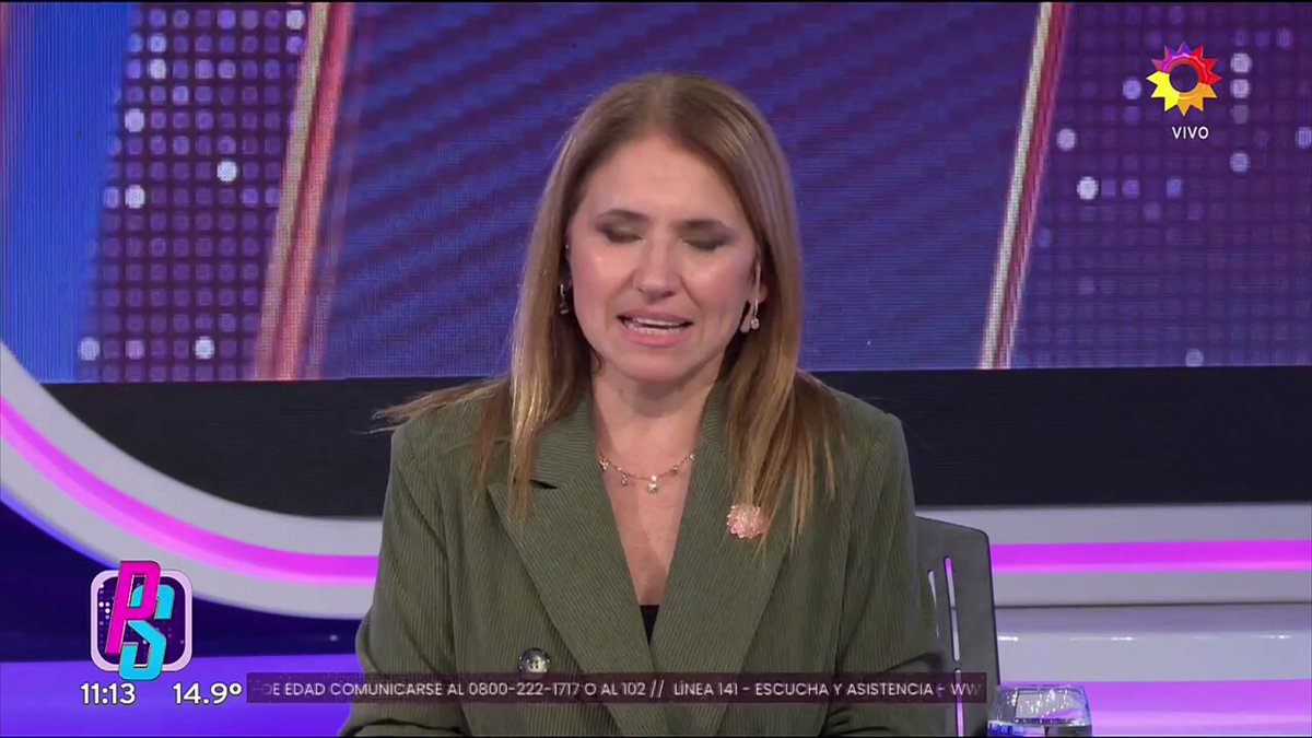 #PuroShow Nora Colosimo y la alienadora de menores captadas en un video cuando intentan manipular a las nenas contra el padre. Gravísimo. #JusticiaParaMauroIcardi