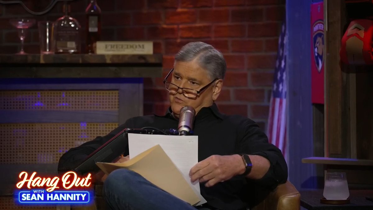 Perez Hilton said he thought he'd die weeks before alarming live stream. 🎥: FOX News Media’s Hang Out with Sean Hannity