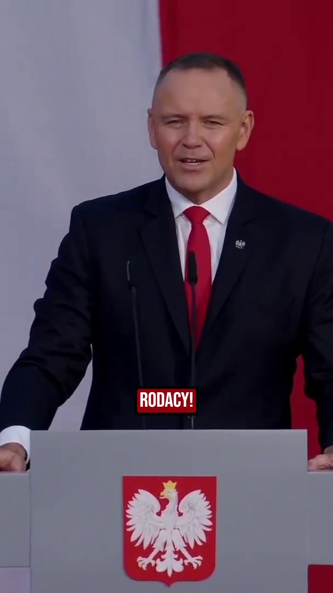 Zdecydowaliście o tym, że mam być Waszym głosem w tym Pałacu Prezydenckim. I przez cały rok nie robię nic innego - Prezydent RP Karol Nawrocki.