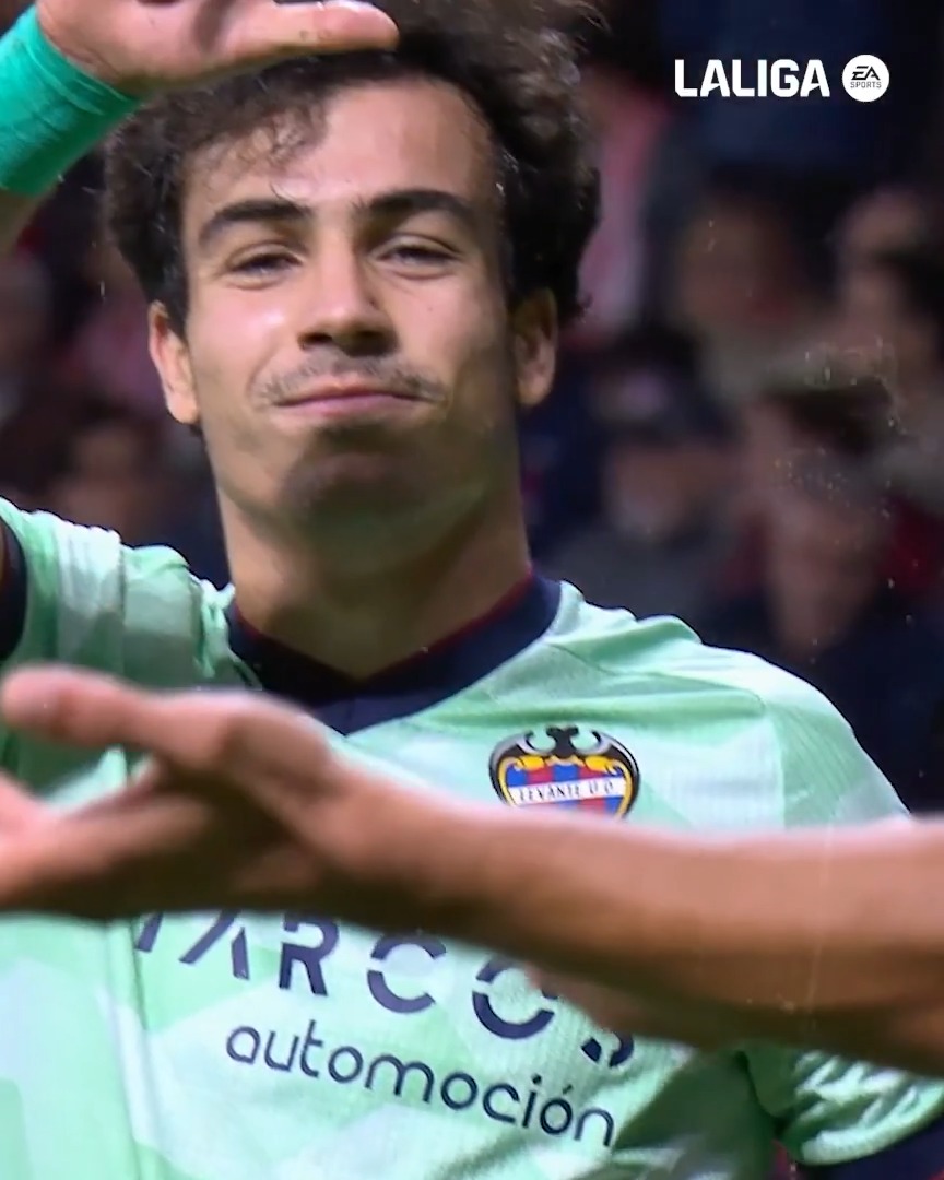 𝐌𝐚𝐧𝐮 𝐒𝐚́𝐧𝐜𝐡𝐞𝐳 x Levante UD. 💙 LALIGAHighlights